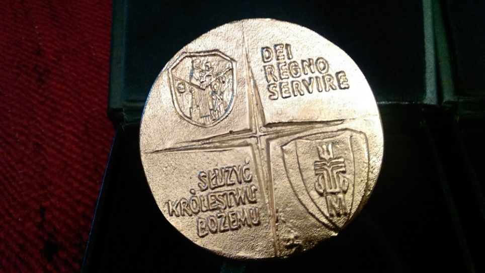 Medale biskupa dla działaczy katolickich