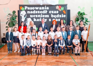 Ślubowanie pierwszaków w brzeskiej „Dwójce”